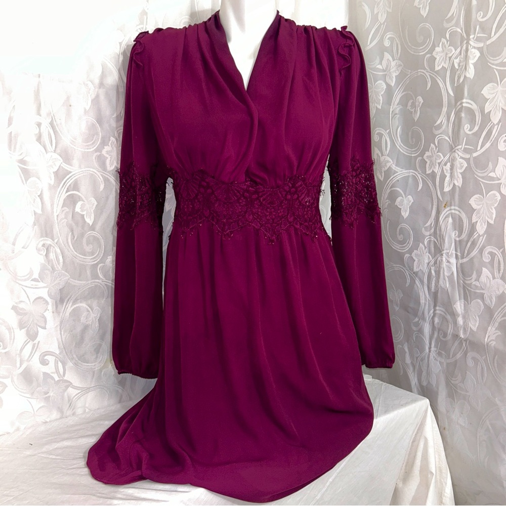 Max Studio Plum Vintage Cutout Flowy V-Neck Long Bell Sleeve Dress